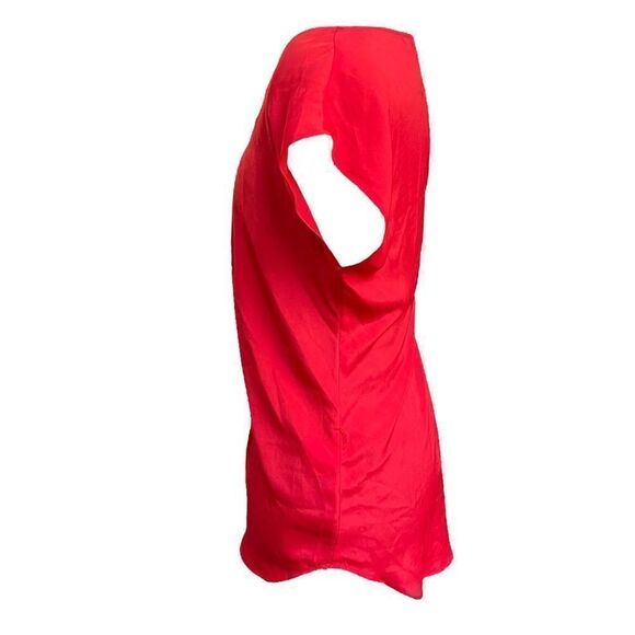 New York & Company Bright Red Short Sleeve Ladies Tee Top Shirt Size Medium - Picture 2 of 4